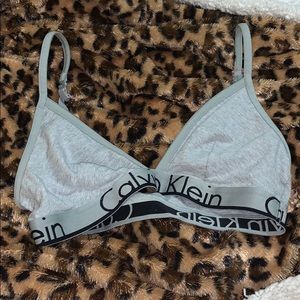CK bra